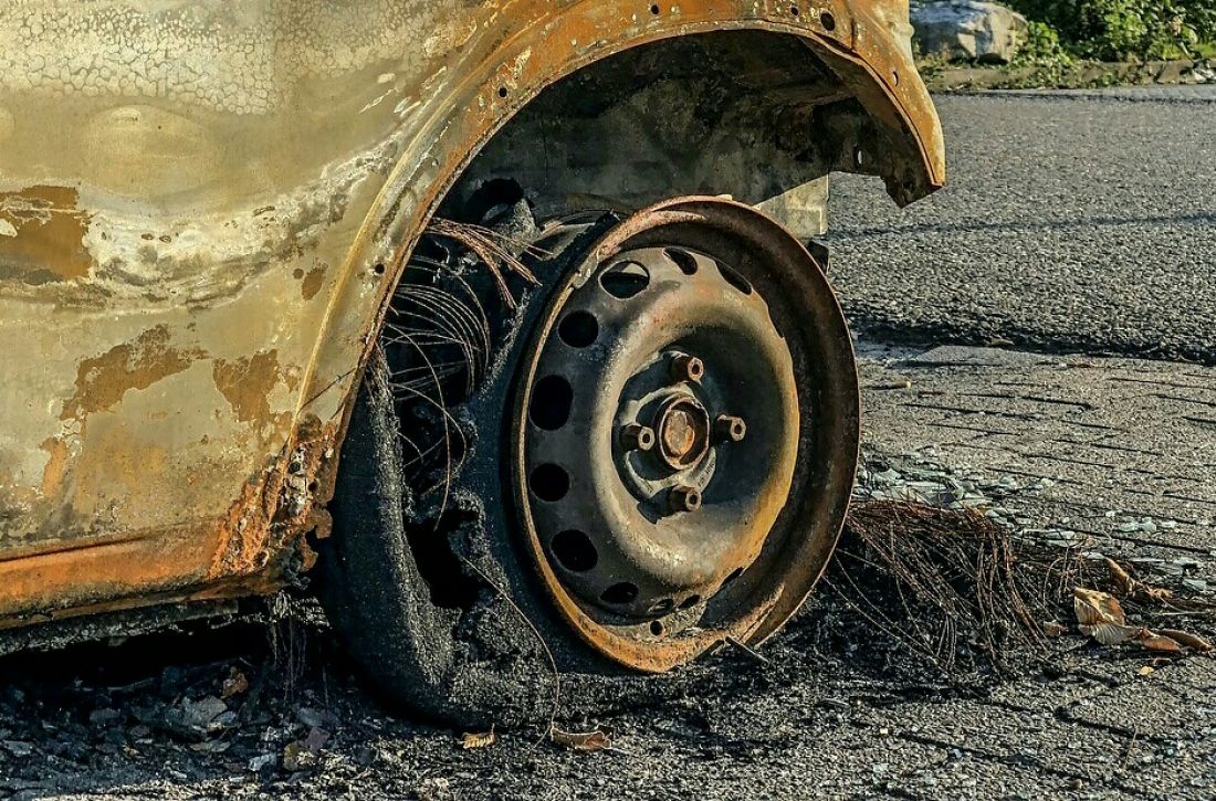 На ГПЗ в Пензе сгорел автомобиль. Видео