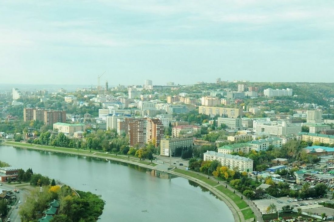 В Пензе началась трансляция пасхальной великой вечерни из Спасского кафедрального собора